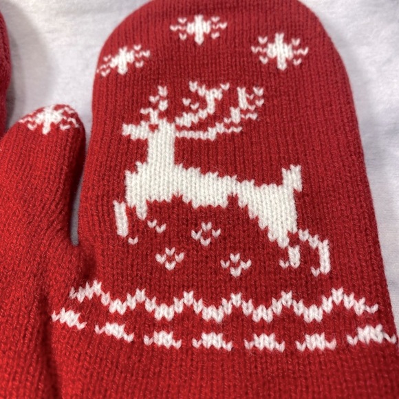 JEAN PAUL GAULTIER Winter Gloves in Red & White - Picture 8 of 9